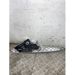 Pedana Poggiapiedi Passeggero Destra DX Aprilia SR Max 300 dal 2011 al 2014  1763479558401