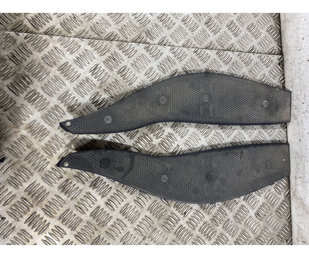 Coppia Tappetini Poggiapiedi Aprilia SR Max 300 dal 2011 al 2014  1763479933390