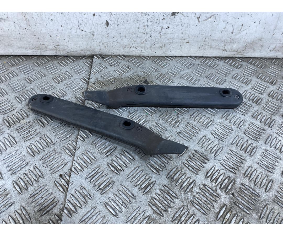 Coppia Staffe Parabrezza Suzuki Burgman K5 400 dal 2003 al 2006  1763635921438