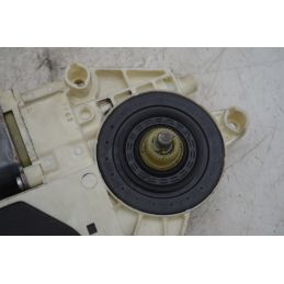 Motorino alzacristallo posteriore DX Peugeot 407 sw Dal 2004 al 2012 Cod 0130822200  1763646216585