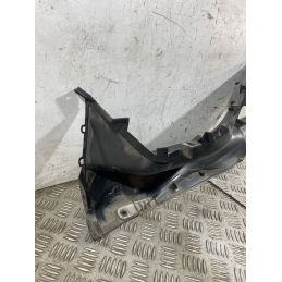 Carena Pedana Poggiapiedi Destra DX Piaggio Medley 125 / 150 dal 2016 al 2019  1763653494594
