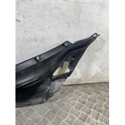 Carena Pedana Poggiapiedi Destra DX Piaggio Medley 125 / 150 dal 2016 al 2019  1763653494594
