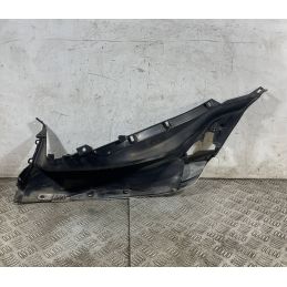 Carena Pedana Poggiapiedi Destra DX Piaggio Medley 125 / 150 dal 2016 al 2019  1763653494594