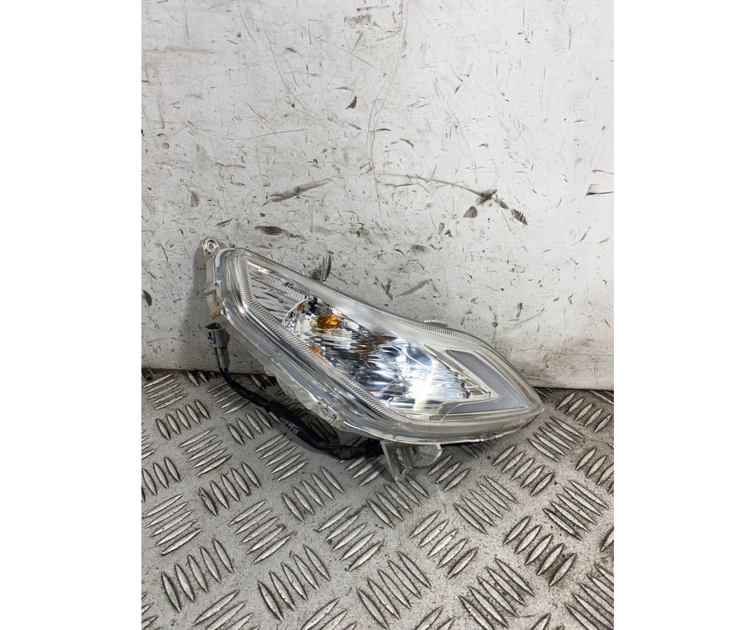 Freccia Anteriore Destra DX Piaggio Medley 125 / 150 dal 2016 al 2019  1763719580100