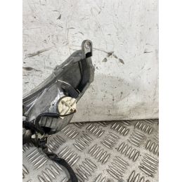 Freccia Anteriore Destra DX Piaggio Medley 125 / 150 dal 2016 al 2019  1763719580100