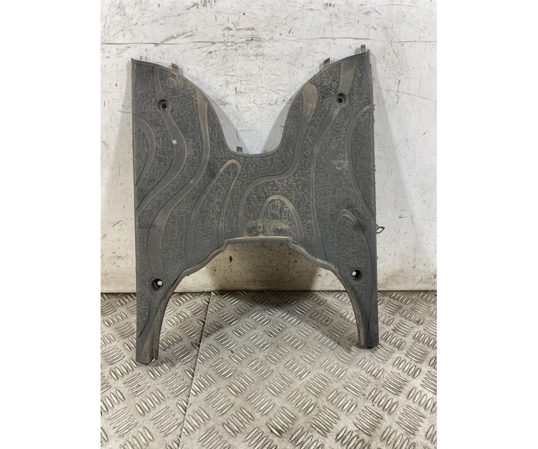Carena Pedana poggiapiedi Aprilia Scarabeo 50 / 100 Dal 2002 al 2006  1763983512616