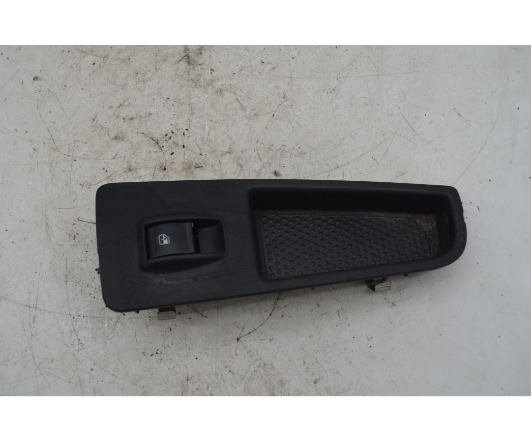 Pulsante alzacristallo anteriore DX Lancia Delta III Dal 2008 al 2015 Cod 735474939  1764253054737