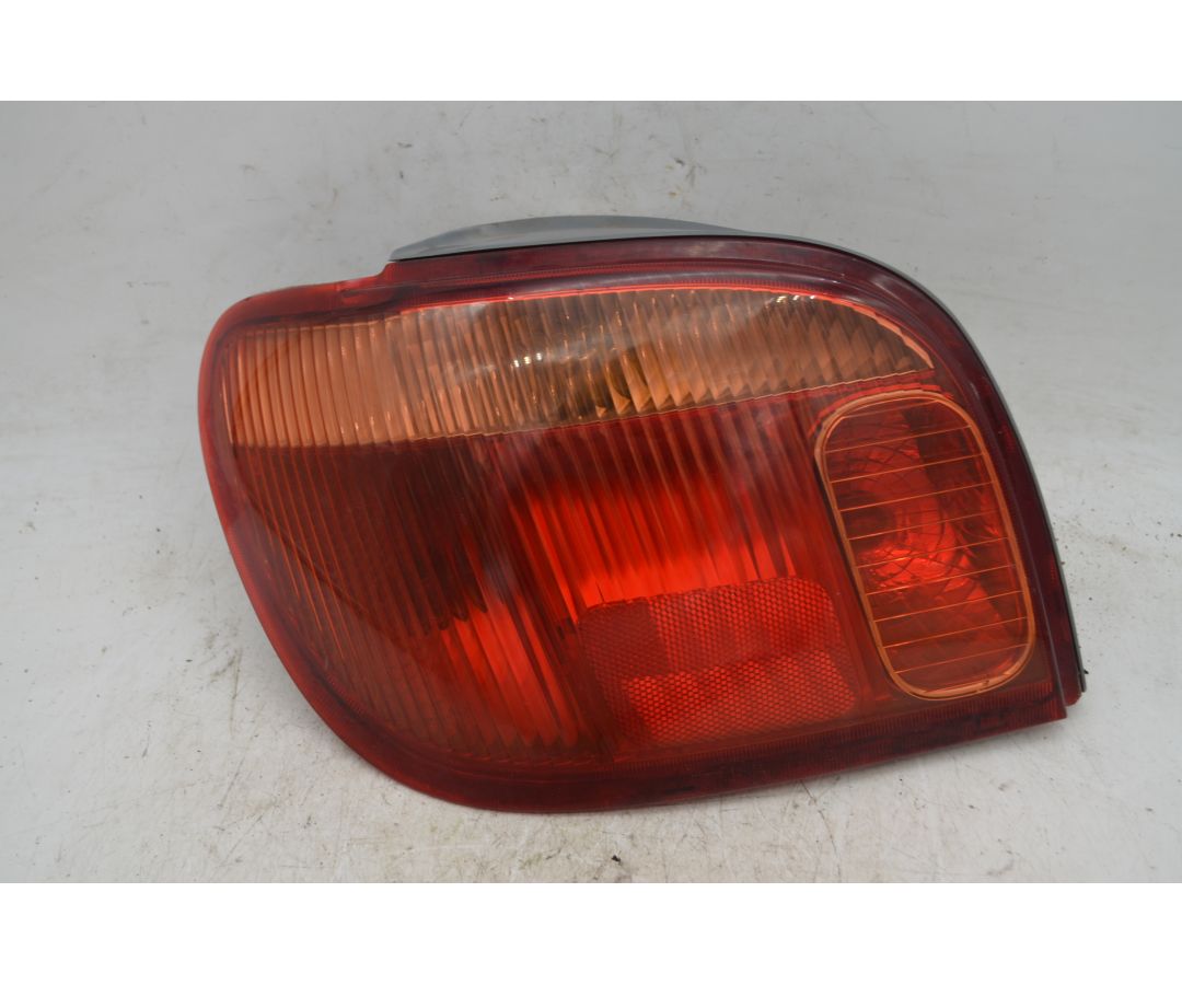 Fanale Stop Posteriore SX Toyota Yaris Dal 1999 al 2005 Cod 815610D070  1764317446539