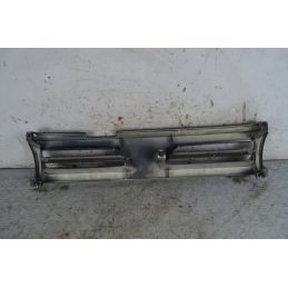 Griglia Anteriore Nissan Primera P10 Dal 1990 al 1996 Cod 62310-57j00  1764317844755