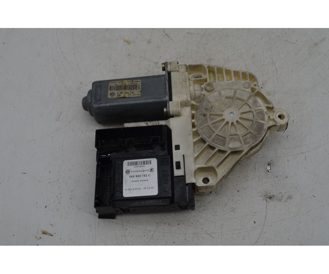 Motorino Alzacristalli Anteriore DX Volkswagen Golf V Dal 2003 al 2009 Cod 1k0959792c  1764576375465