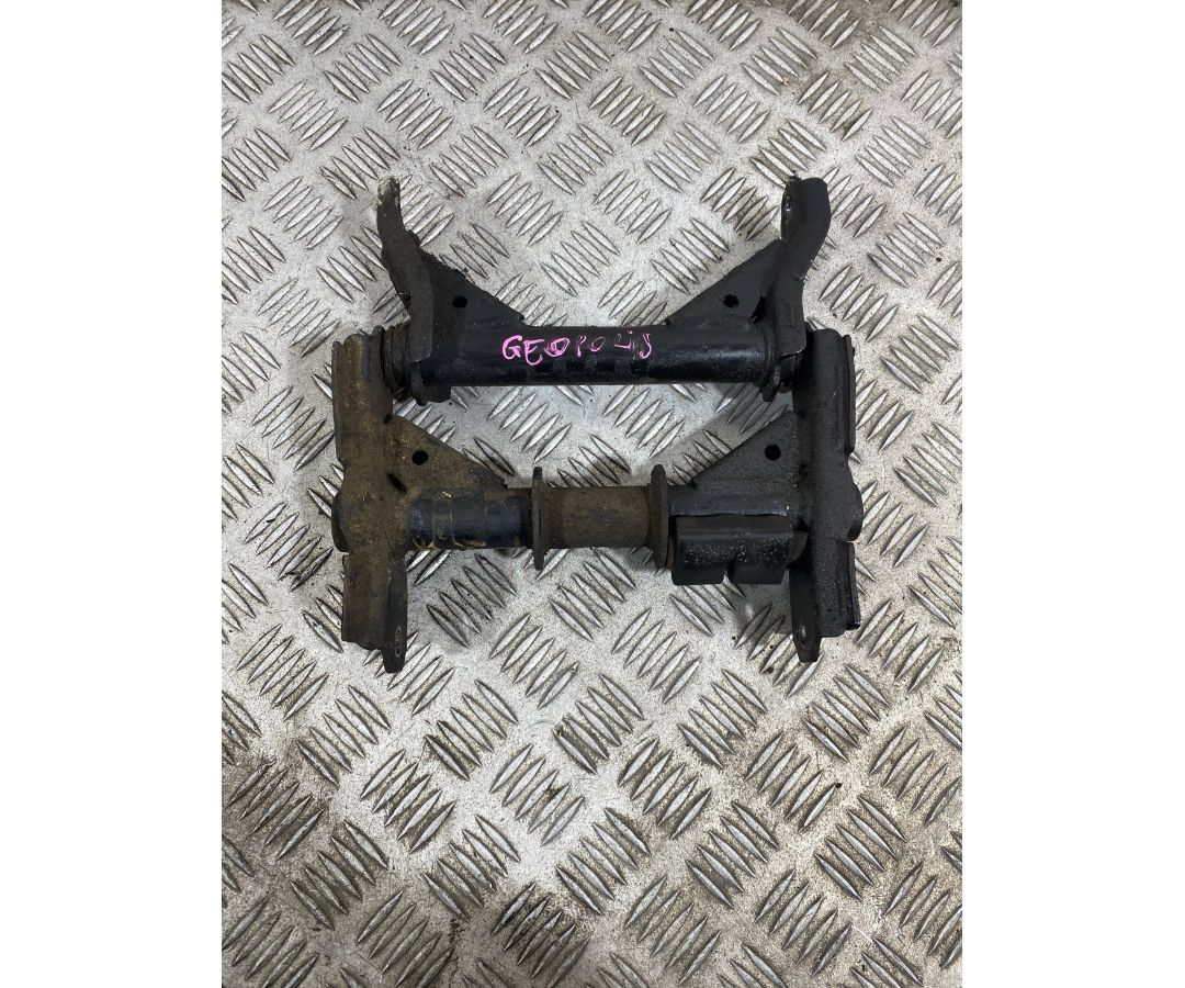 Staffa Supporto Motore Peugeot Geopolis 250 dal 2005 al 2012  1764585849919