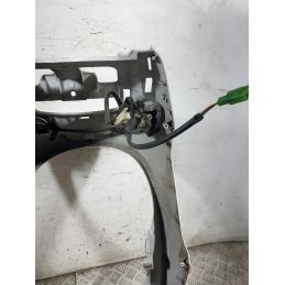 Carena Scudo Anteriore Con frecce Peugeot Tweet 125 / 150 Dal 2010 al 2017  1764605261875