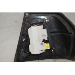 Fanale Stop Posteriore SX Esterno Nissan Primera Dal 1990 al 1996 Cod B655590J00  1764666724982