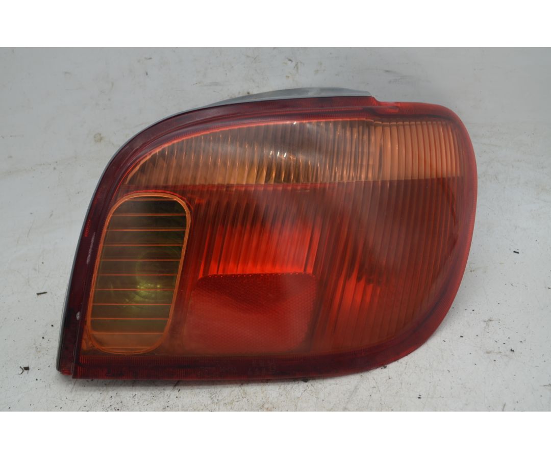 Fanale Stop Posteriore DX Toyota Yaris Dal 1999 al 2005 Cod 815510D070  1764668322490