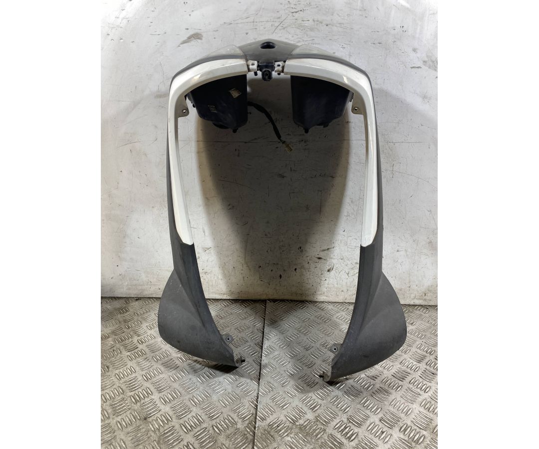 Carena Scudo Anteriore Con Faro Peugeot Geopolis 250 dal 2005 al 2012  1764691335351