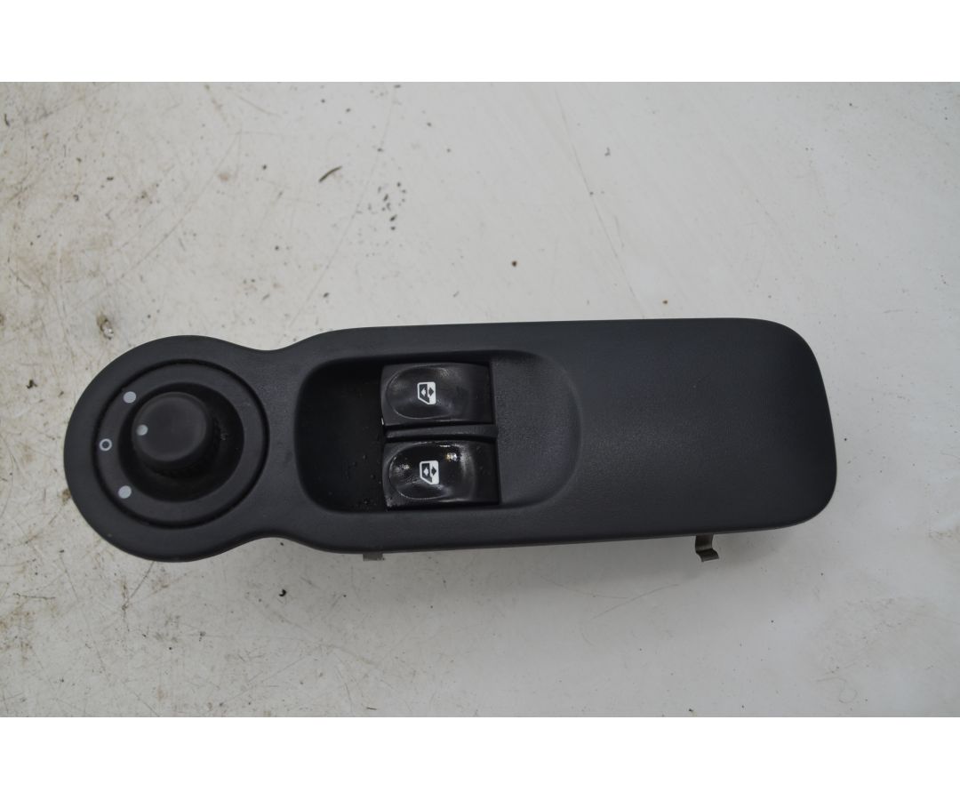 Pulsantiera Alzacristalli Anteriore SX Renault Modus Dal 2004 al 2008 Cod 7701058146  1764755360145