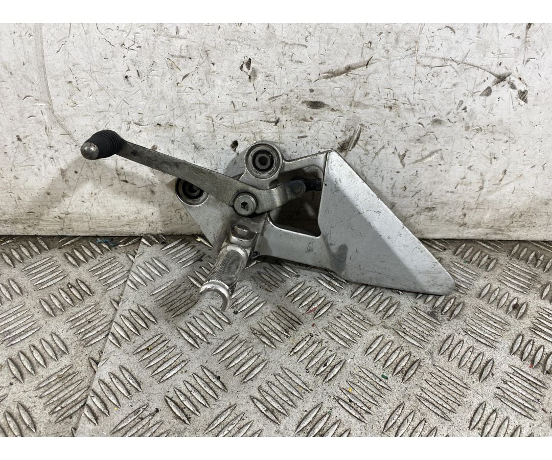 Pedana Poggiapiedi Sinistra Sx Leva Cambio Yamaha FZ6 dal 2004 al 2007  1764843486788
