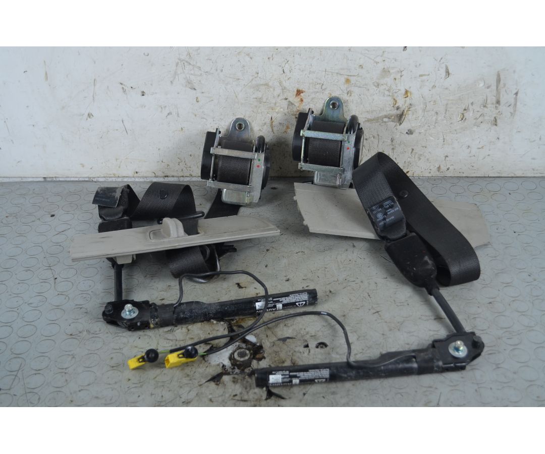 Cinture Anteriori DX e SX Opel Astra J Dal 2009 al 2020 Cod 617023600  1764934056708