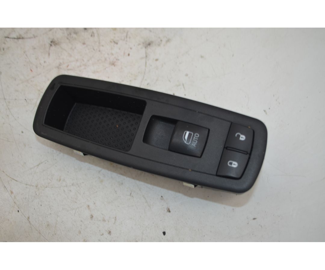 Pulsantiera Alzacristalli Anteriore DX Fiat Freemont dal 2011 al 2015 Cod 56046822AC  1765362493493