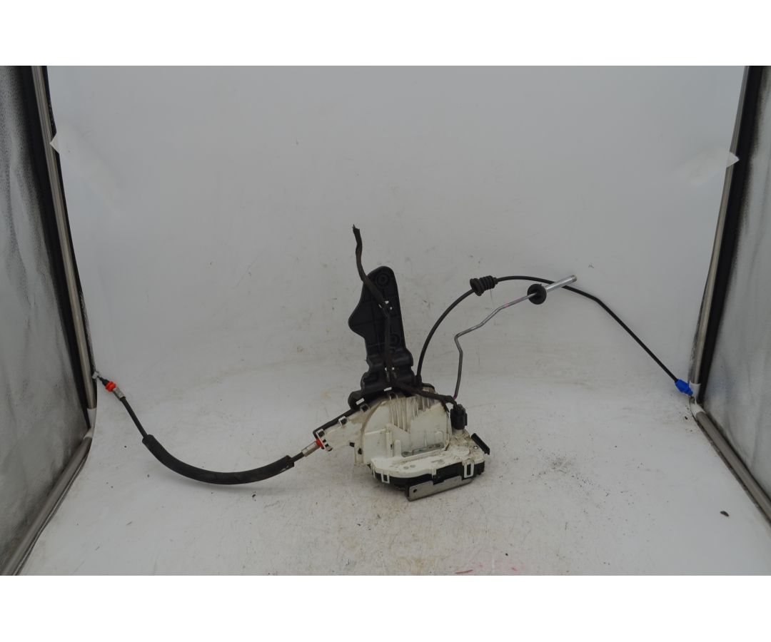Serratura Porta Posteriore SX Fiat Freemont dal 2011 al 2015 Cod P04589915AD  1765445059196