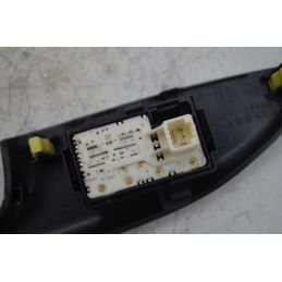 Pulsantiera Alzacristalli Posteriore DX Lexus CT200H Dal 2014 al 2020 Cod 74271-76010  1765448307867