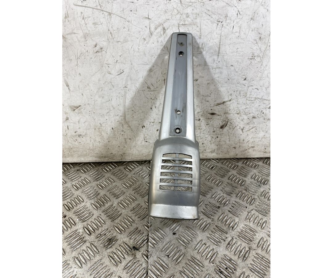 Carena Scudetto Anteriore Piaggio Vespa 50 Special Dal 1971 al 1982  1765460130283