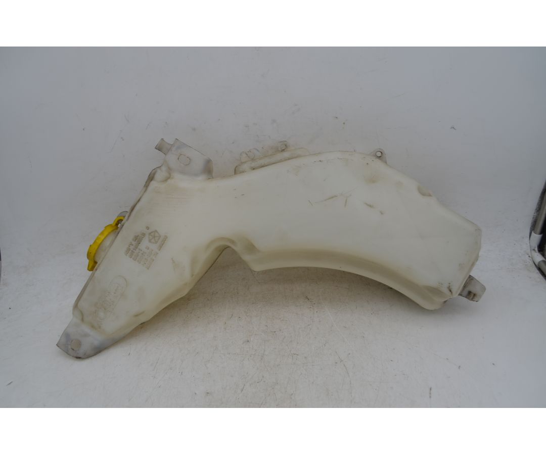 Serbatoio Tergicristalli Fiat Freemont dal 2011 al 2015 Cod 05116307AB  1765539366216