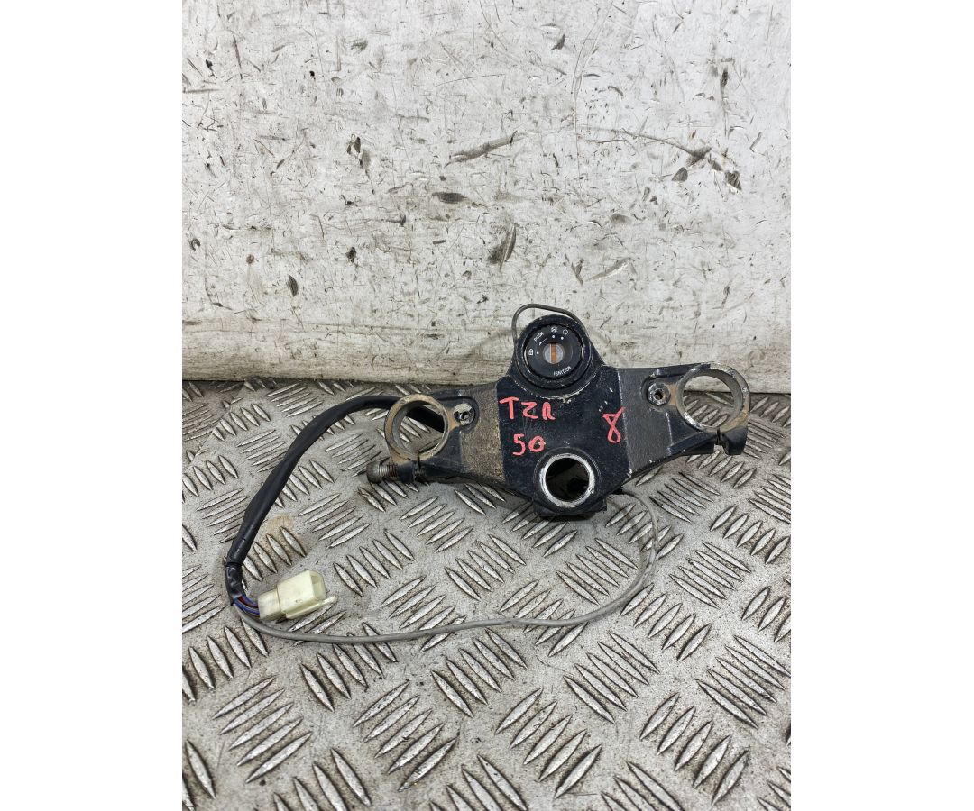 Piastra Superiore Forcella Con Blocchetto Yamaha TZR 50 Dal 2004 Al 2019  1765798269624
