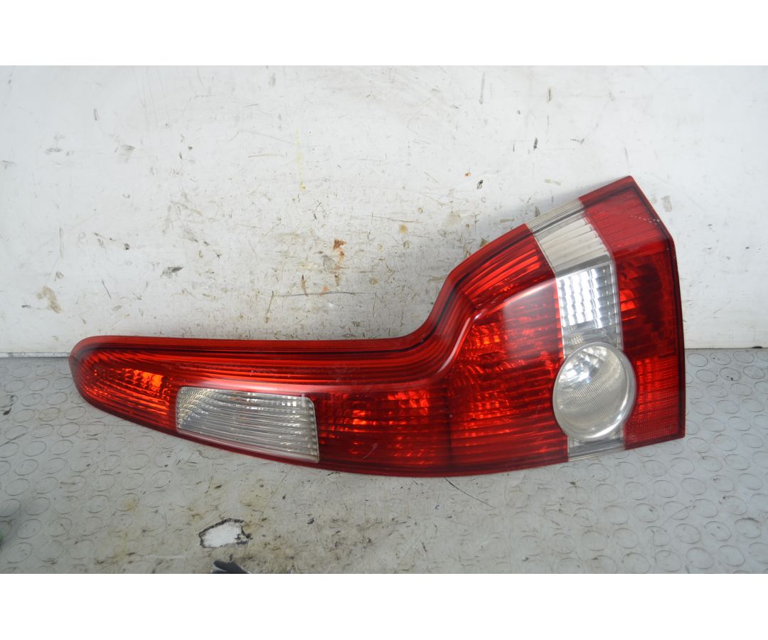 Fanale Stop Posteriore Dx Volvo V50 dal 2004 al 2012 Cod 30763510  1766057385109