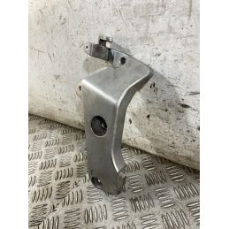 Staffa Supporto Pedana Destra Dx Honda Hornet 600 Dal 2005 al 2006  1766071474285