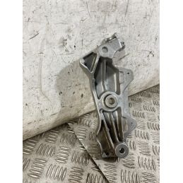 Staffa Supporto Pedana Destra Dx Honda Hornet 600 Dal 2005 al 2006  1766071474285