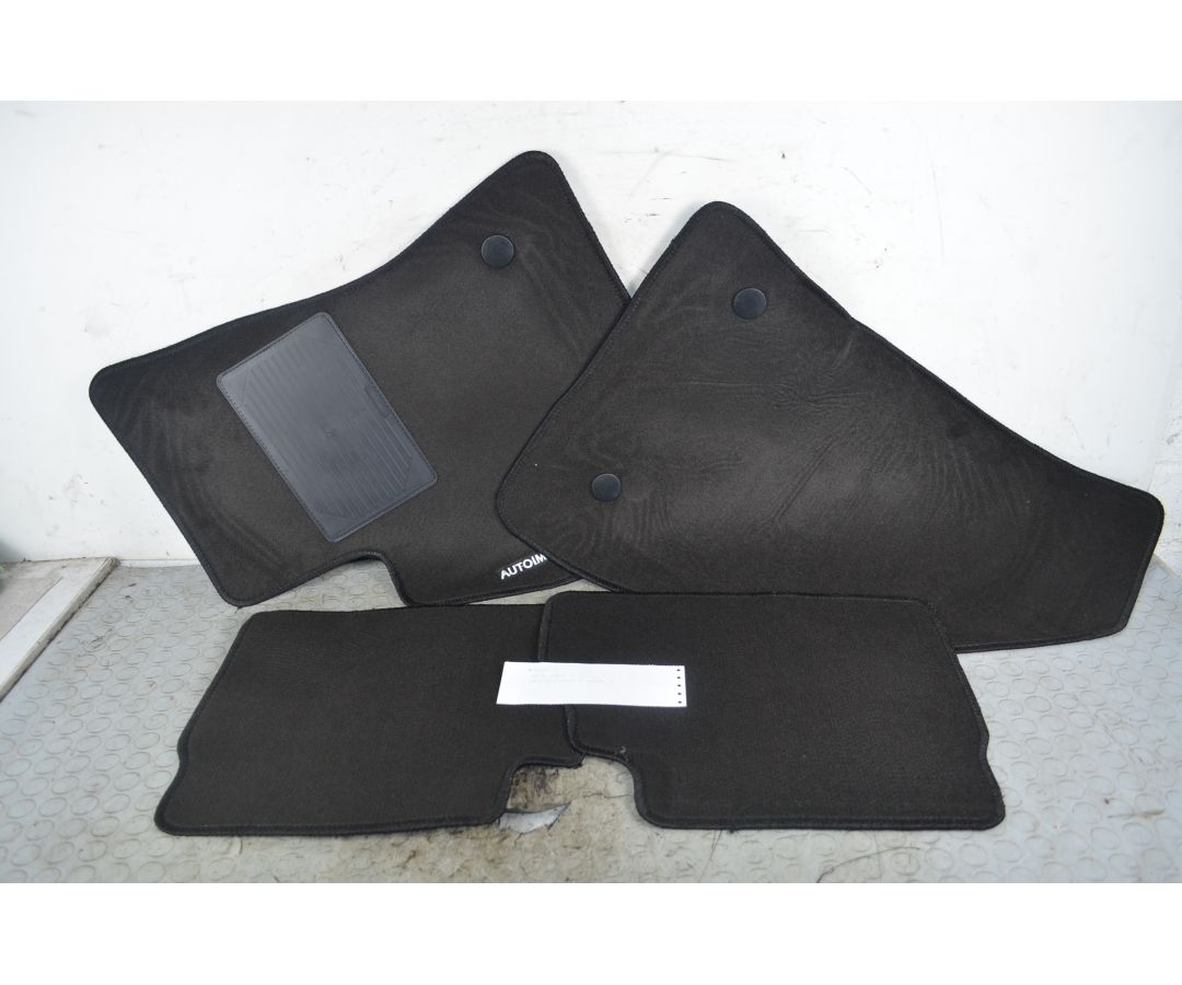 Kit Tappetini Completo Opel Combo Tour Dal 2012 al 2018  1766131078804