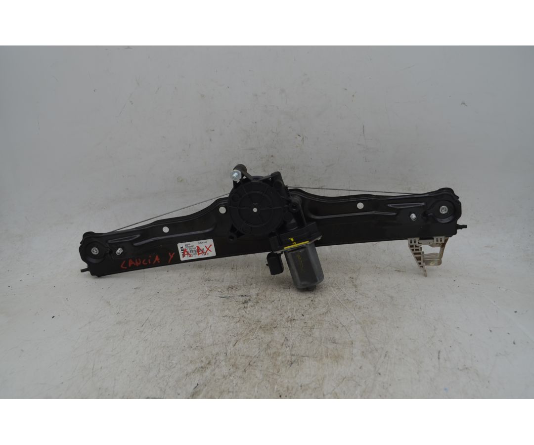 Macchinetta Alzacristallo Anteriore Dx Lancia Ypsilon dal 2018 al 2025 Cod 52096801  1766999556292