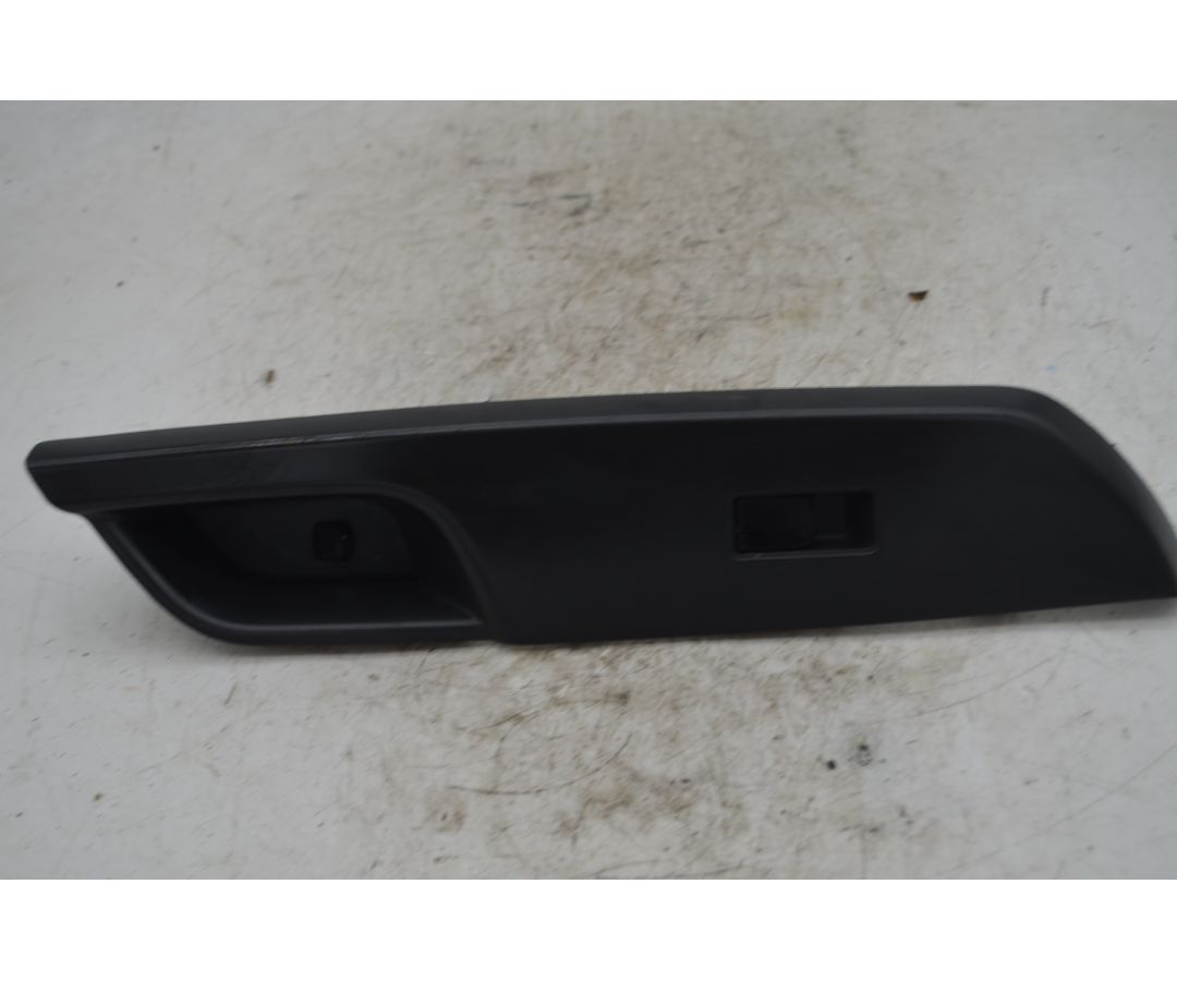 Pulsantiera Alzacristalli Anteriore DX Suzuki Swift dal 2010 al 2017 Cod 8376368L0  1767008206931