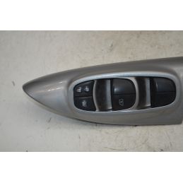 Pulsantiera Alzacristalli Anteriore Sx Nissan Juke dal 2010 al 2018 Cod 254011KA5E  1767351794284