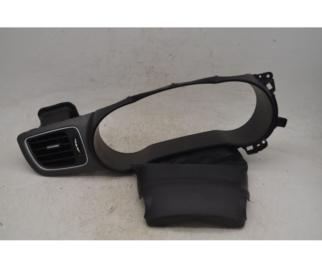 Cornice Rivestimento Strumentazione + Bocchetta Aria Kia Carens Dal 2013 al 2017 Cod 97480-A4000  1767775825052