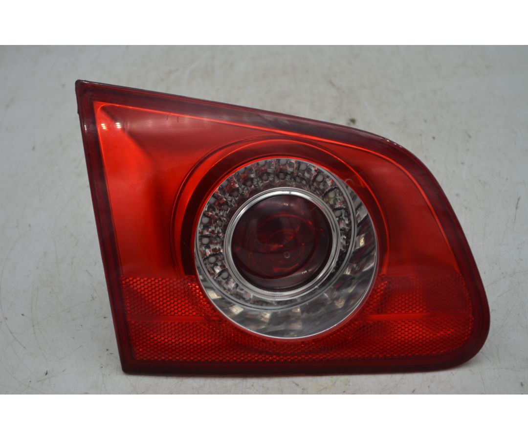 Fanale Stop Posteriore Interno SX Volkswagen Passat Variant 3C5 Dal 2005 al 2010 Cod 3C9945093  1767795485793