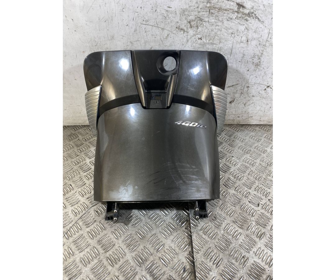 Carena Retroscudo Con Frecce Aprilia Scarabeo 400 Dal 2006 al 2011  1767798316223