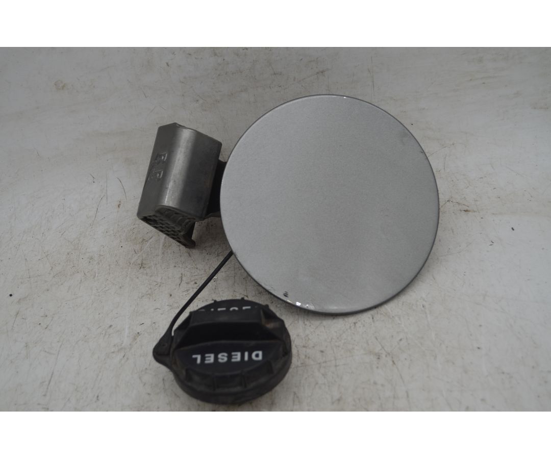 Sportello Tappo Serbatoio Kia Carens dal 2013 al 2018 Cod 69510A4000  1767949121102