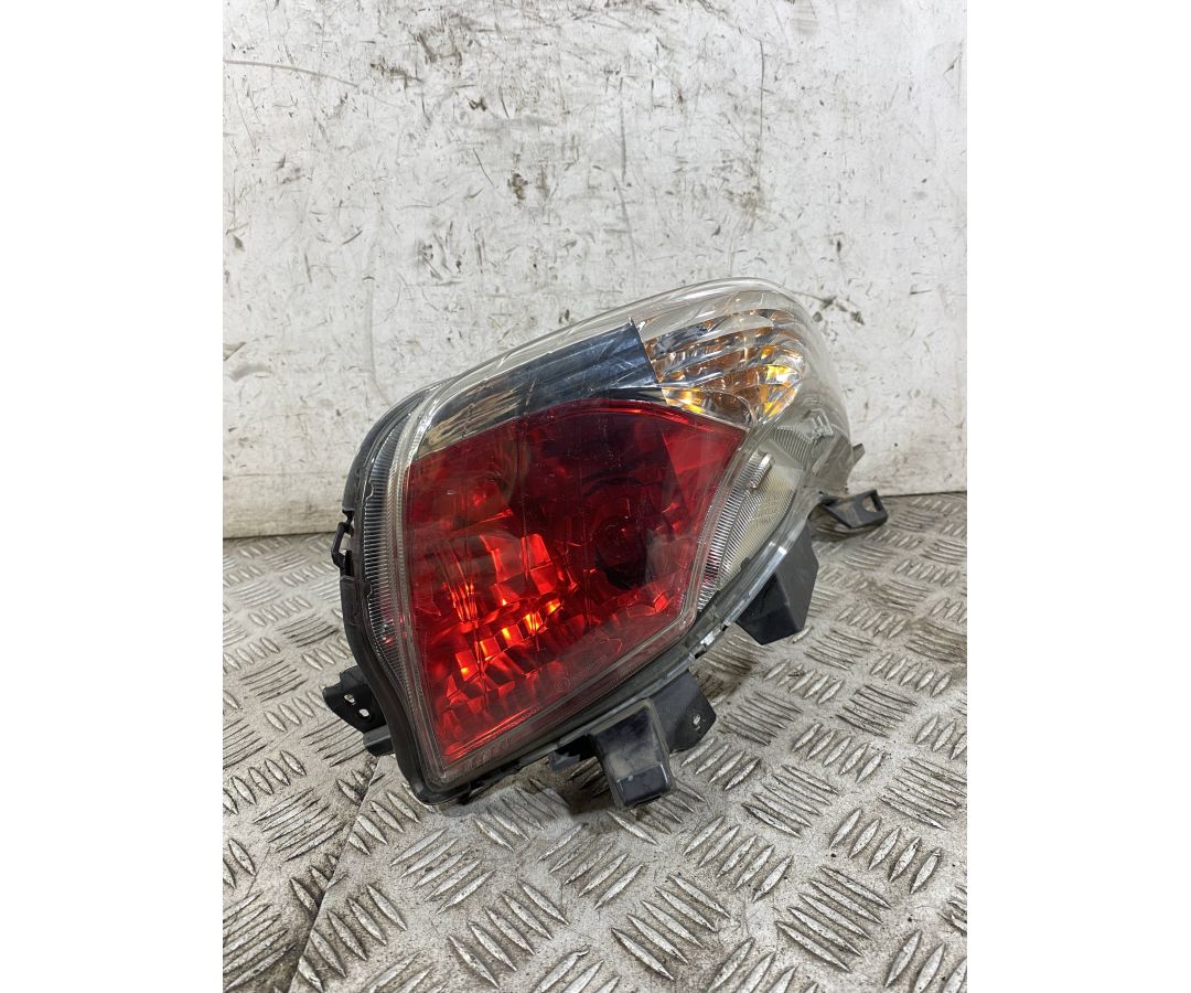 Fanale Stop Destro DX Posteriore Honda SW-T 400 / 600 dal 2008 al 2016  1767958144345