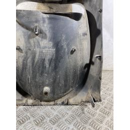 Carena Scudo Anteriore Con Frecce Honda PS 125 / 150 dal 2006 al 2012 COD 64302-KTZ-D000  1767972670158
