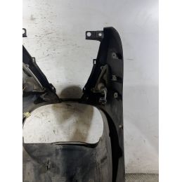 Carena Scudo Anteriore Con Frecce Honda PS 125 / 150 dal 2006 al 2012 COD 64302-KTZ-D000  1767972670158