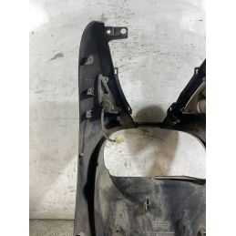 Carena Scudo Anteriore Con Frecce Honda PS 125 / 150 dal 2006 al 2012 COD 64302-KTZ-D000  1767972670158