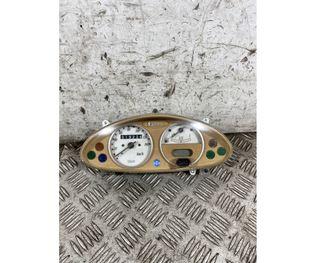 Strumentazione Contachilometri Piaggio Vespa ET2 / ET4 125 / 150 dal 1996 al 2006 KM 019224  1768474354942