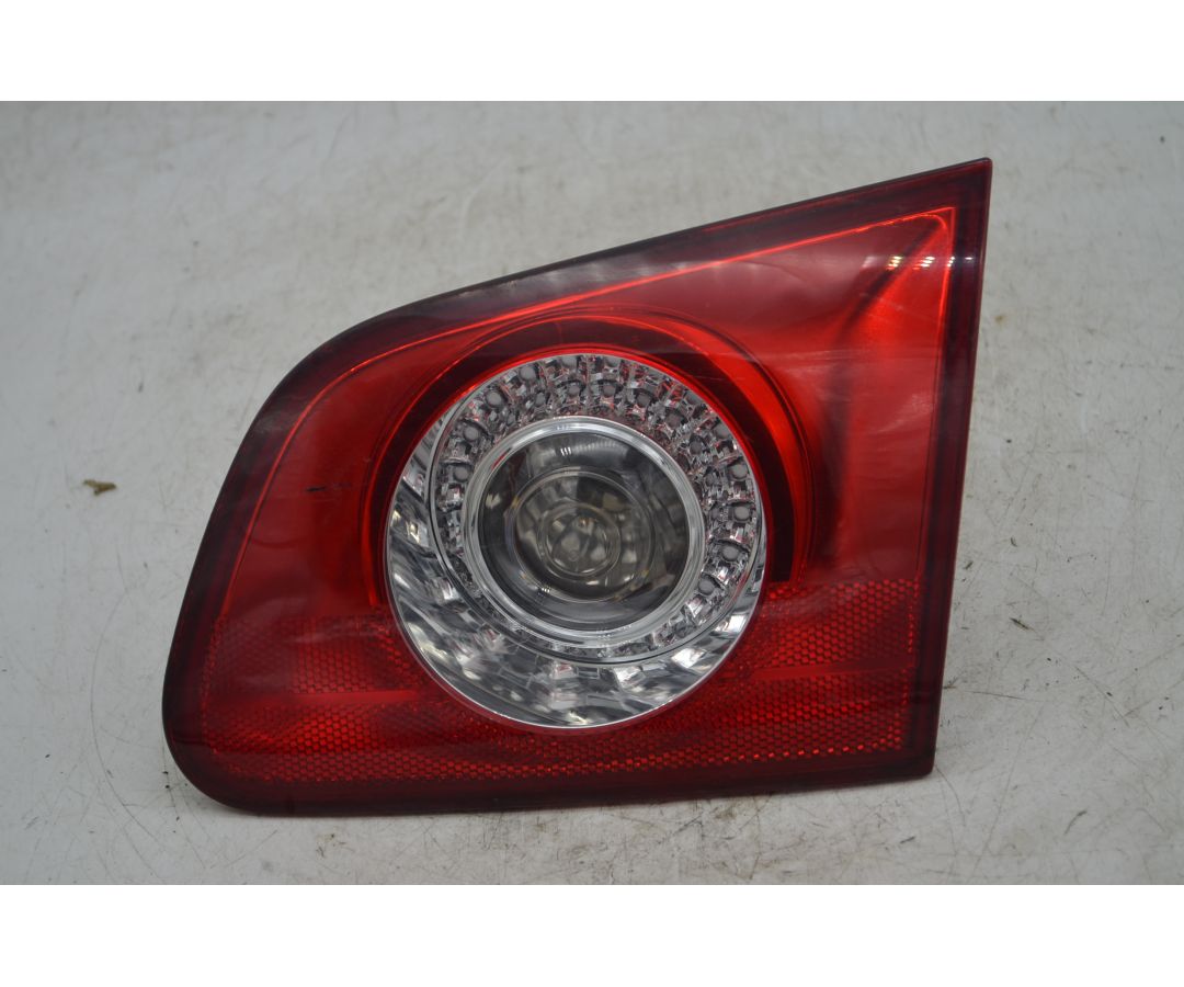 Fanale Stop Posteriore Interno DX Volkswagen Passat Variant 3C5 Dal 2005 al 2010 Cod 3C9945094  1768476073483