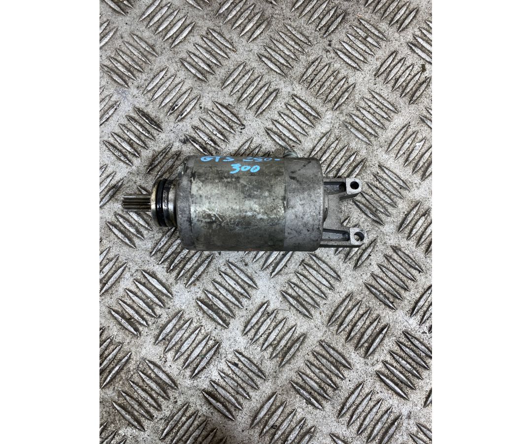Motorino Avviamento Piaggio Vespa GTS 250 Dal 2005 al 2012 COD 58142R-12V  1768834647196