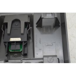 Plafoniera Luce Interna Anteriore Renault Clio Dal 1990 al 1998 Cod 7700758368  1768925398006
