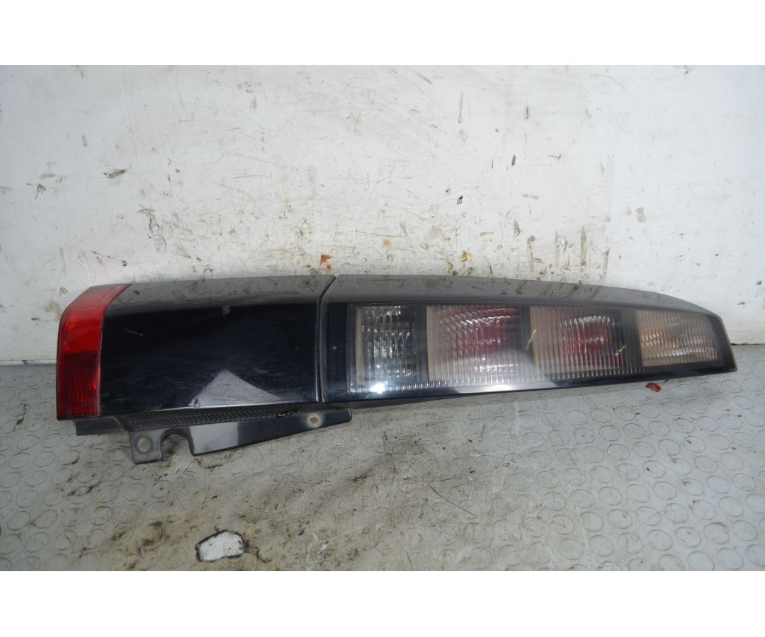 Fanale Stop Posteriore SX Opel Meriva A Dal 2003 al 2010 Cod 93187879  1768982265556