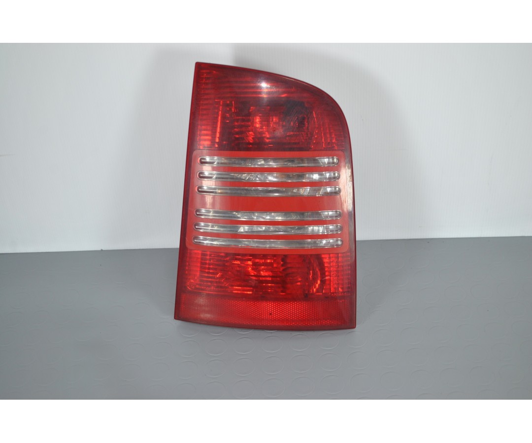 Fanale Stop Posteriore DX Skoda Octavia SW dal 1996 al 2004 Cod 1u9945096  1625836006379