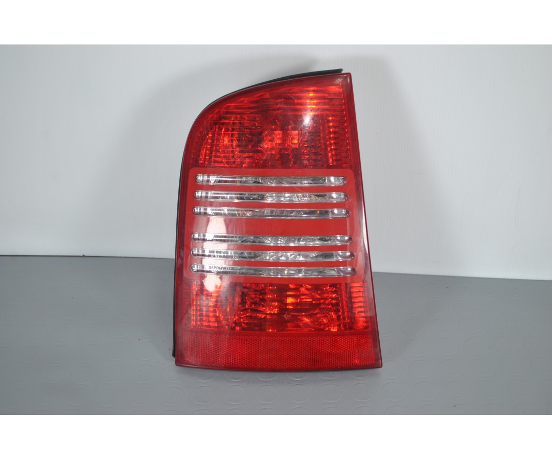 Fanale Stop Posteriore SX Skoda Octavia SW dal 1996 al 2004 Cod 1u9945095  1625838311655